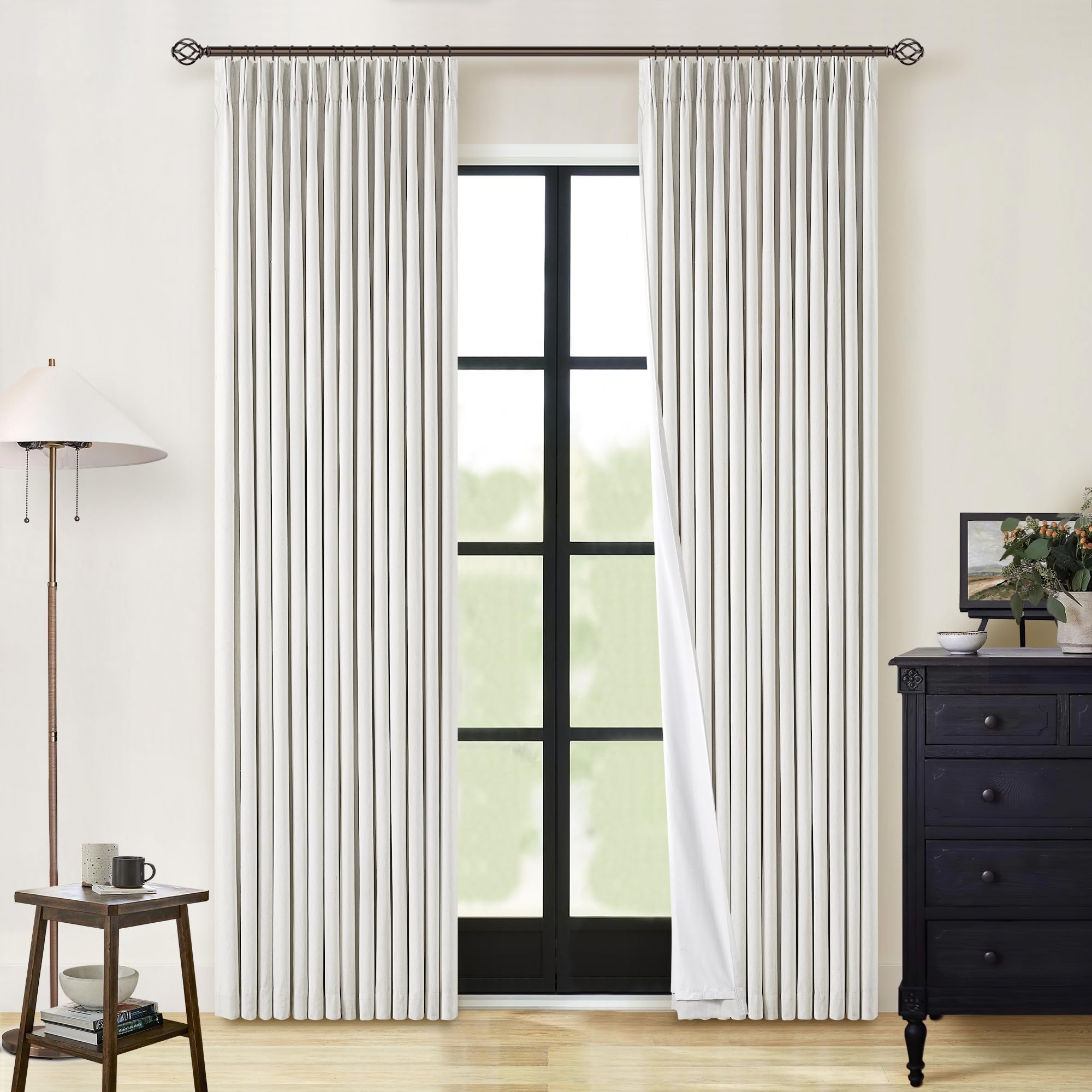 Pleat Blackout 90